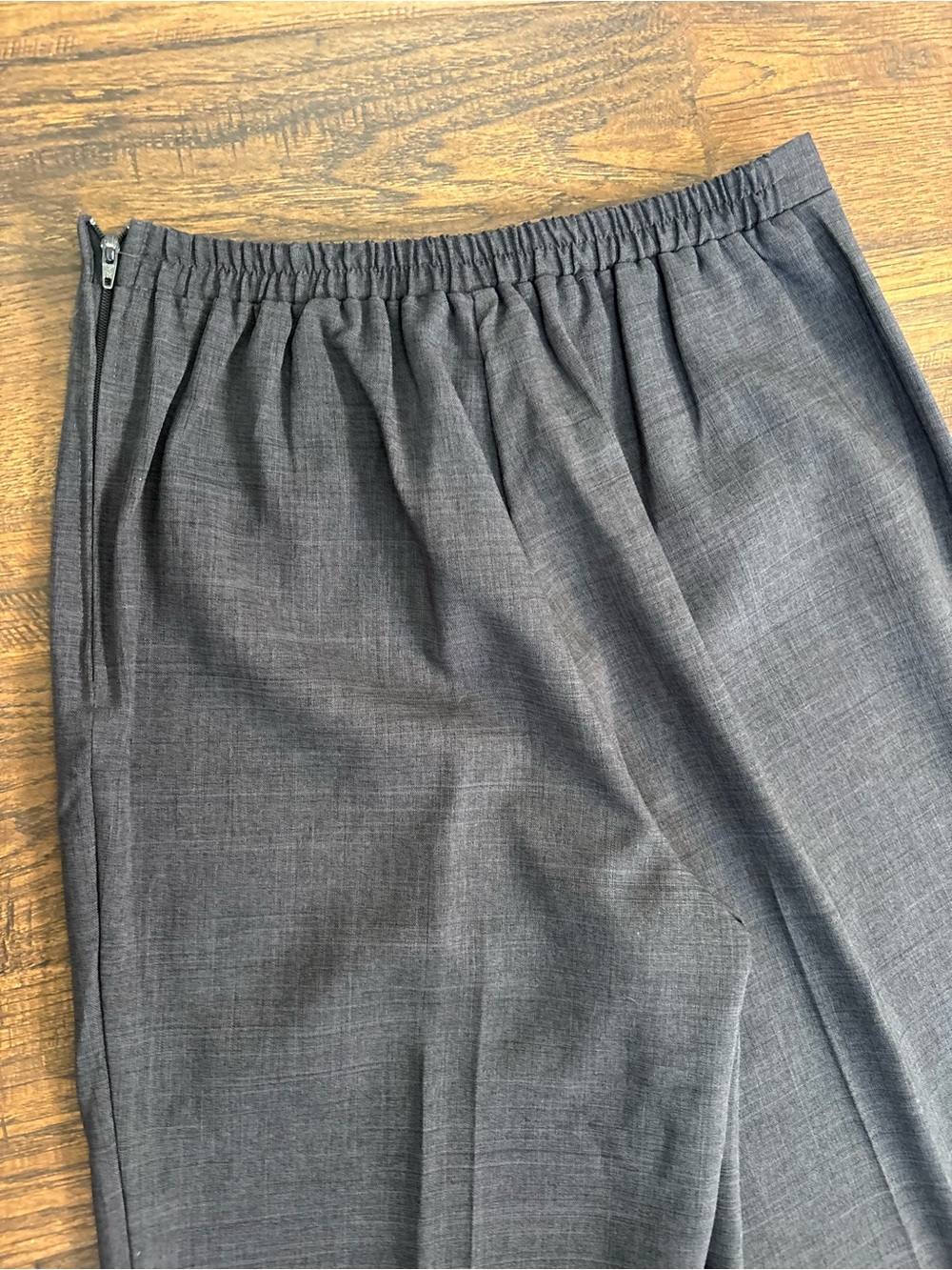 Sag Harbor Women's Two-Piece Suit Size 8p - Picture 7 of 8